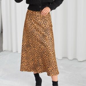 New & OTHER STORIES Leopard Print Midi Skirt size 6